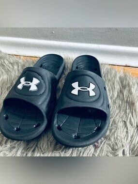 Under Armour Men’s Black Slide Sandals with White Logo Accent